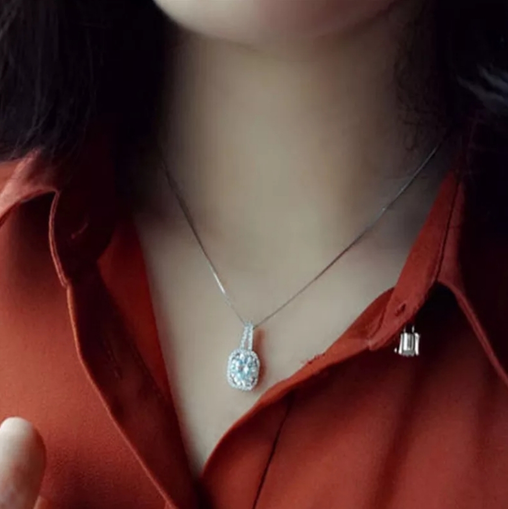 Sparkling Silvertone CZ Rhinestone Necklace - Picture 5 of 6